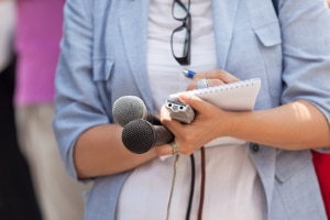 Was müssen die Medien bei der Berichterstattung und dem Recht am eigenen Bild beachten?