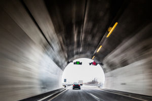 VPN-Software erstellt einen verschlüsselten Tunnel.